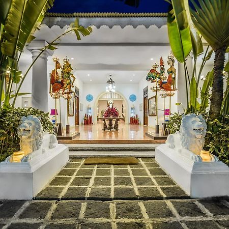 Hotel Tugu Блітар Екстер'єр фото