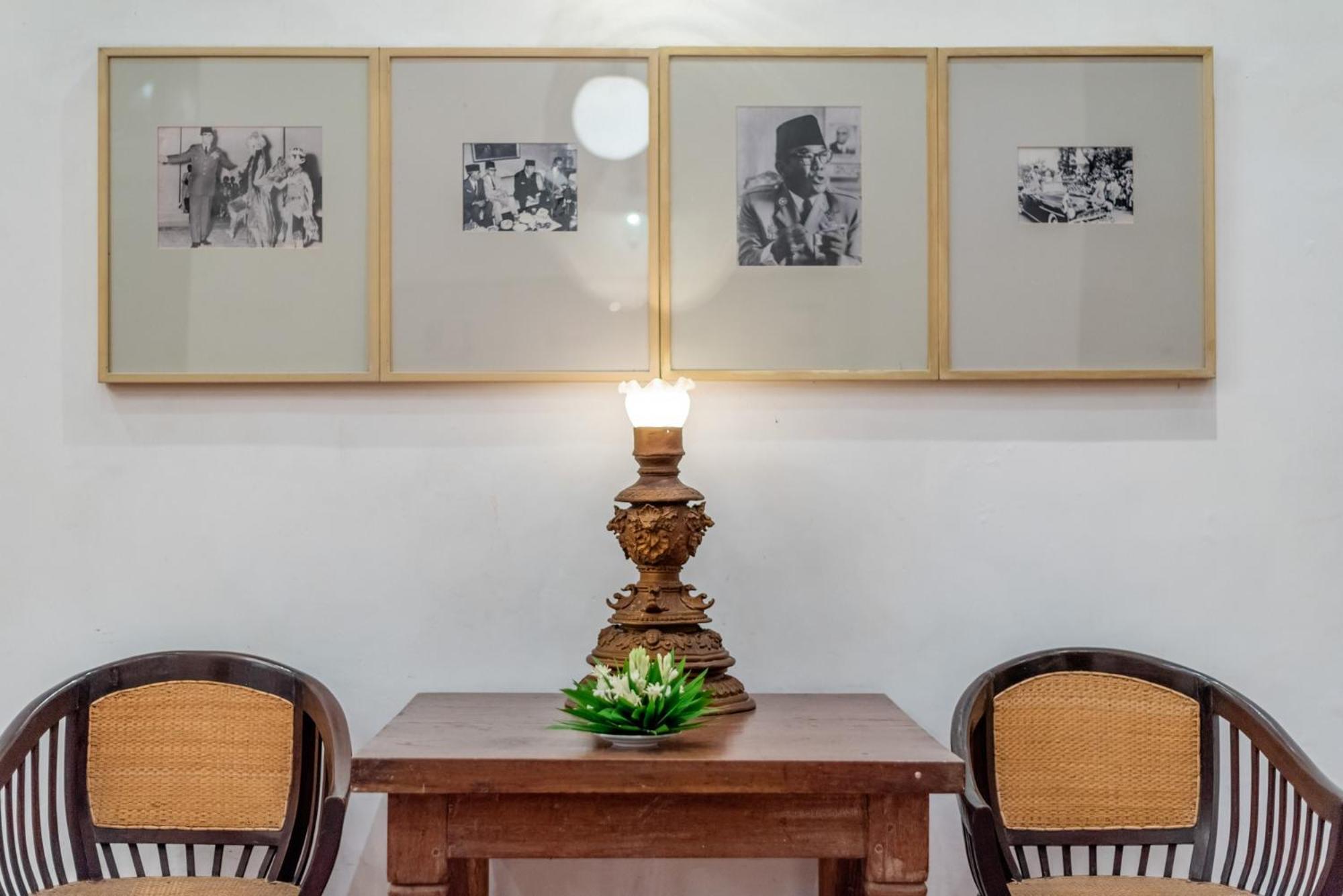 Hotel Tugu Блітар Екстер'єр фото